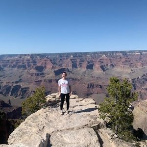 Meet your Posher, Leah